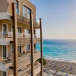 Bellevue On The Beach Suites