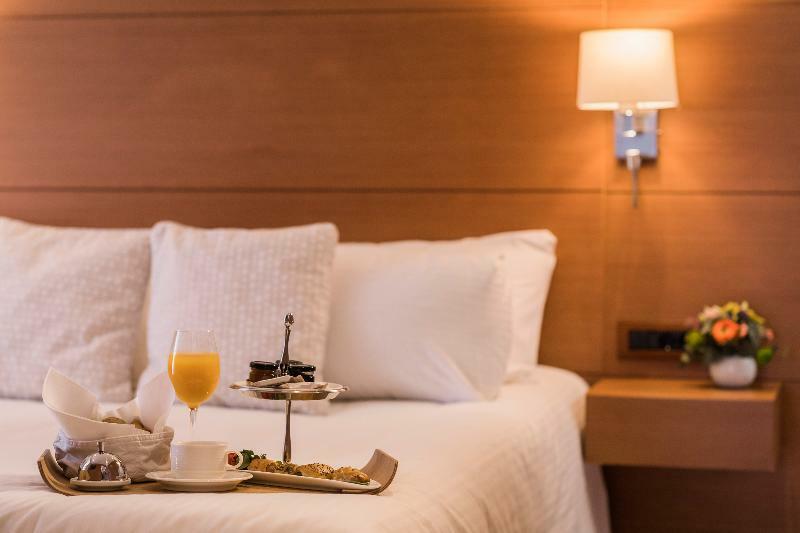 Bellevue On The 5*
